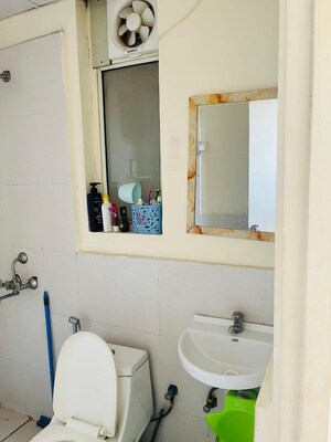 2 BHK Apartment For Sale in Pyramid Urban Homes, Sector 70a