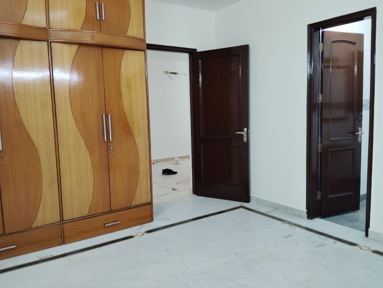 3 BHK + Pooja Room Apartment For Sale in Kaveri Apartment