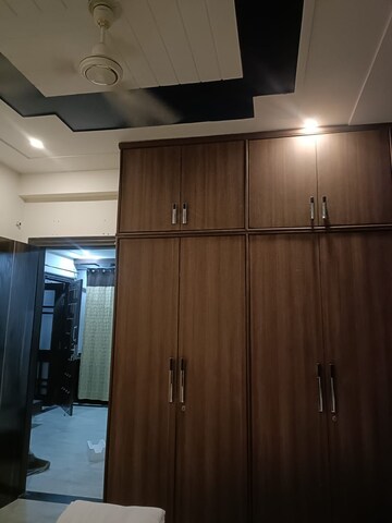 Furnished Amenities in 3 BHK Builder Floor at Today Princeton Floors, Sector 51 – for Rent