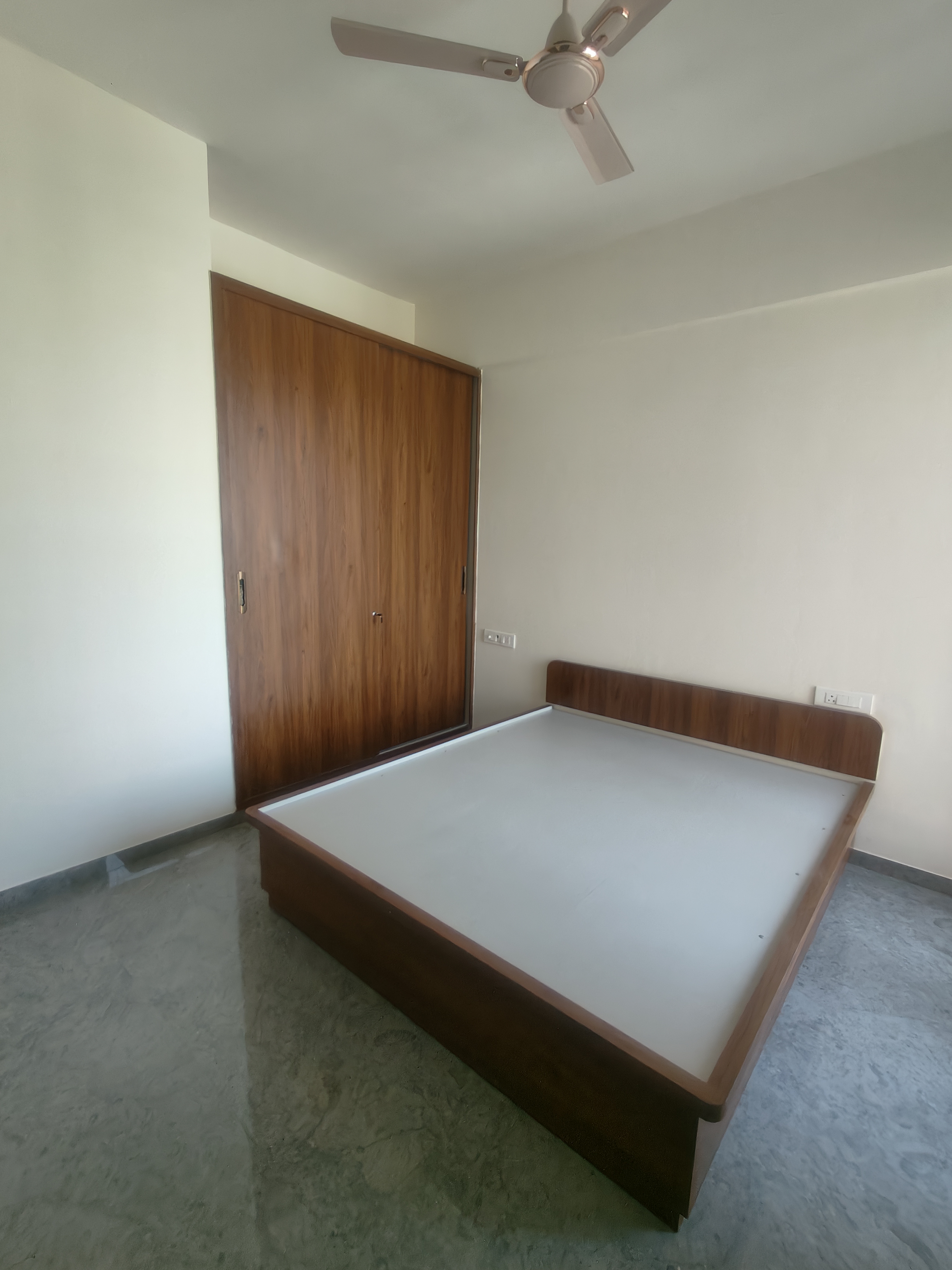 2 BHK + Pooja Room,Extra Room 654 Sq.Ft. Apartment in Larkins 315 Rio