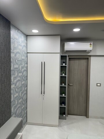 Bedroom in 2 BHK Apartment at Bandra West – for Rent