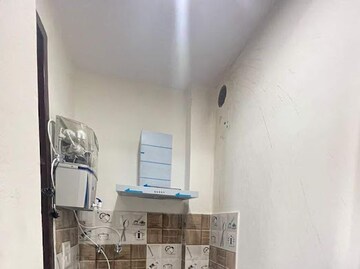 Bathroom in 3 BHK Builder Floor at Ansal Sushant Apartments, Sushant Lok I – for Rent