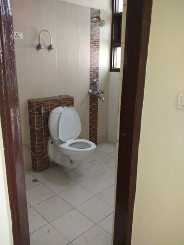 Bathroom in 2 BHK Apartment at Omaxe Heights, Sector 86 – for Rent