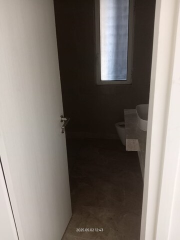 Attached Bathroom in 3 BHK Apartment at Indiabulls Sky Forest, Lower Parel – for Rent