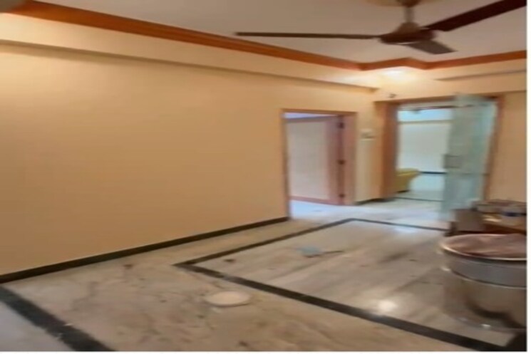 Room, juhu 2 Bedroom 850 Sq.Ft. Apartment In Juhu Mumbai 8600643