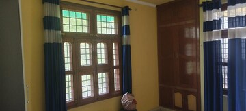 Room in 3 BHK Builder Floor at Sector 8 Dwarka – for Rent