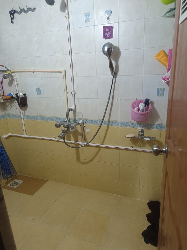 Bathroom, vihang-garden 1 Bedroom 650 Sq.Ft. Apartment In Pokhran Road No One Thane 8600787
