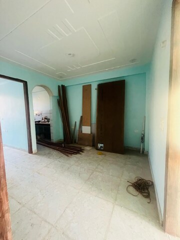 Room in 2 BHK Builder Floor at Sector 46 – for Rent
