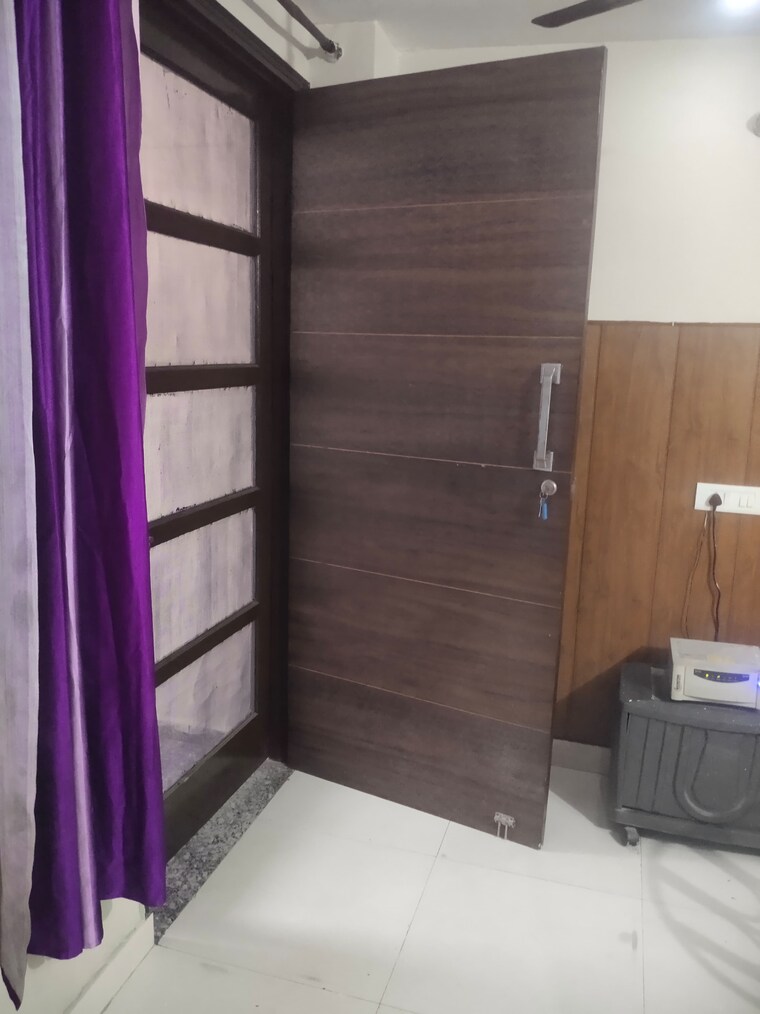 Room, ambala highway 1 Bedroom 700 Sq.Ft. Builder Floor In Ambala Highway Zirakpur 8600813