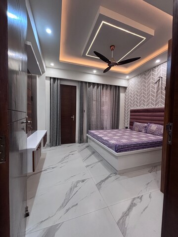 Room in 3 BHK Builder Floor at Vijay Park – for Sale