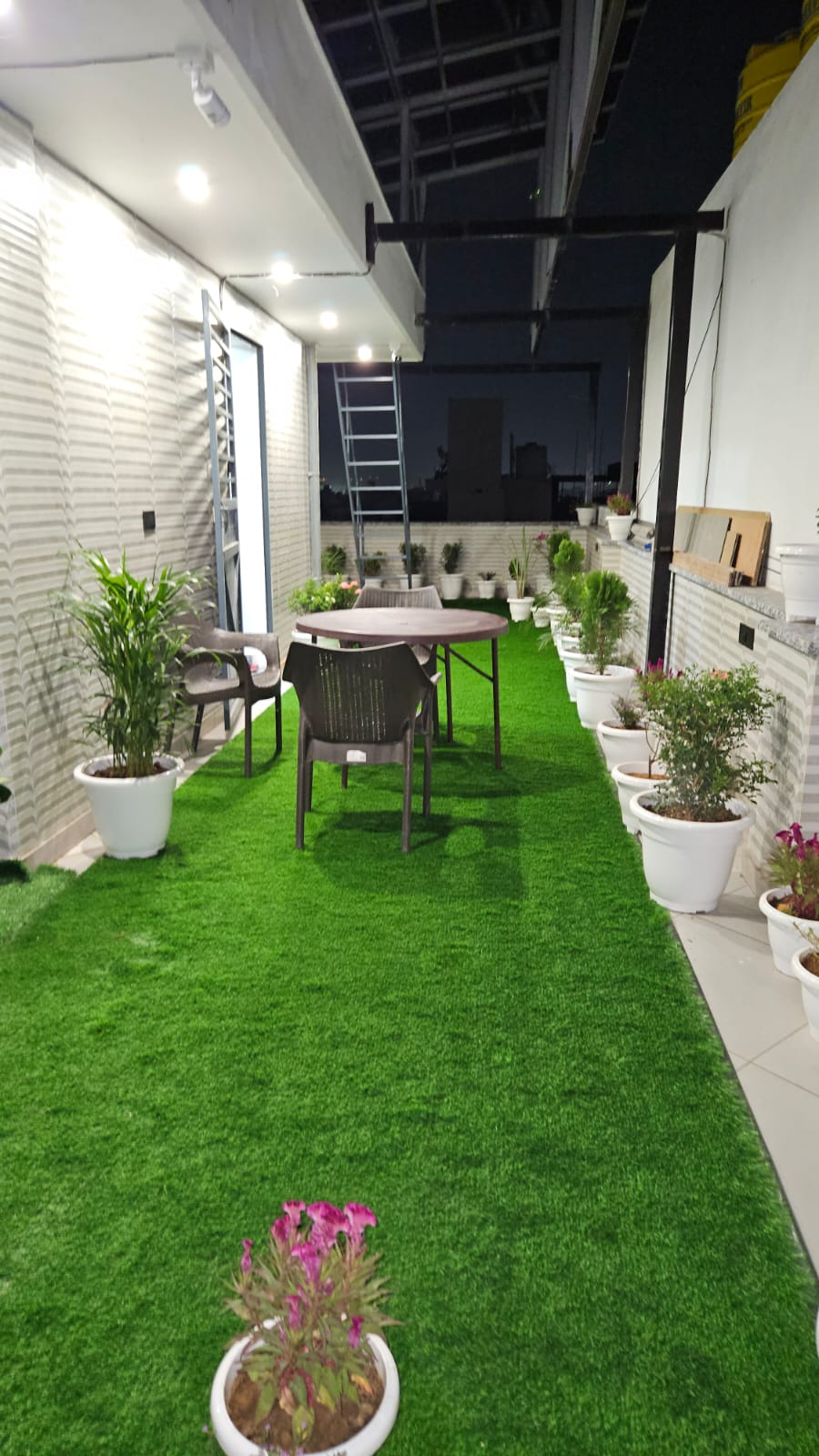 2 BHK Builder Floor For Rent in Z Block 