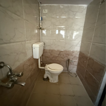 Bathroom in 2 BHK Apartment at Vichumbe – for Rent