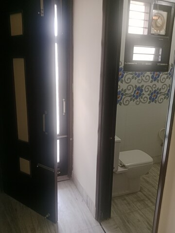 Bathroom in 3 BHK Builder Floor at Sector 18 – for Rent