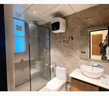 Team Area in 3 BHK Apartment at Purvanchal Royal City, Chi V Greater Noida – for Rent