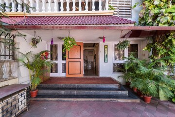 4 BHK Independent House – Exterior View View at Lalani Valentine Apartment, Malad East - for Sale