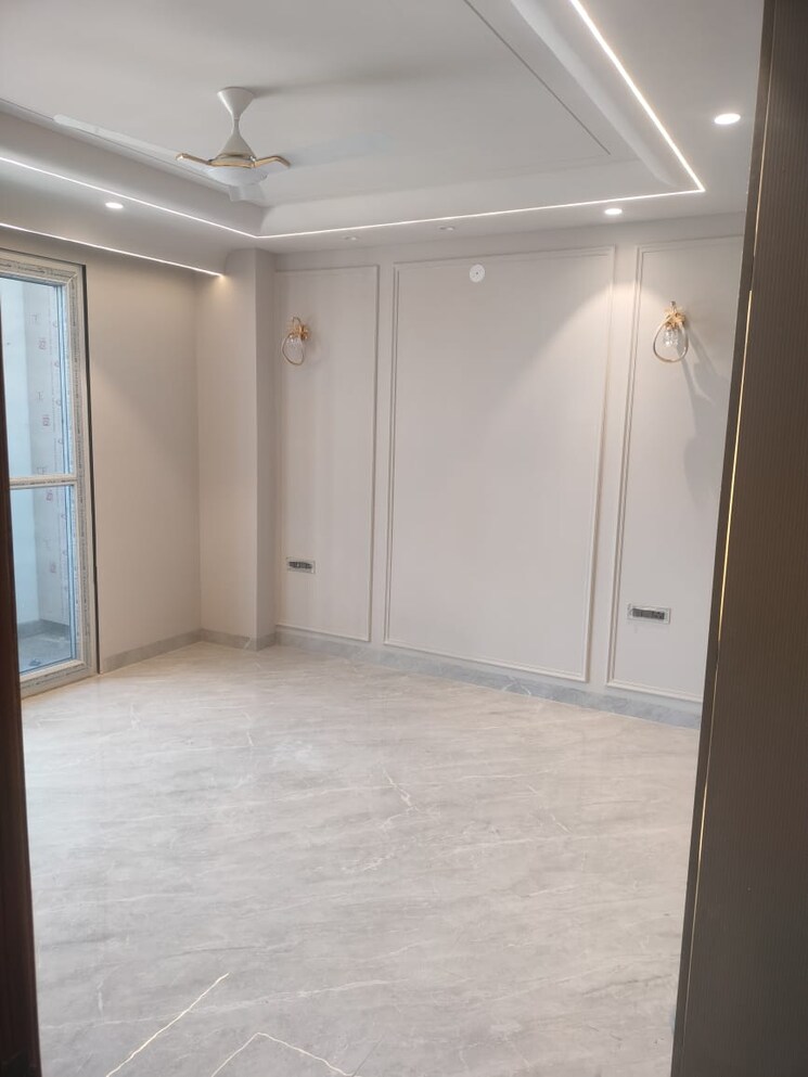 Room, ansal-api-versalia 4 Bedroom 278 Sq.Yd. Builder Floor In Sector 67a Gurgaon 8601034