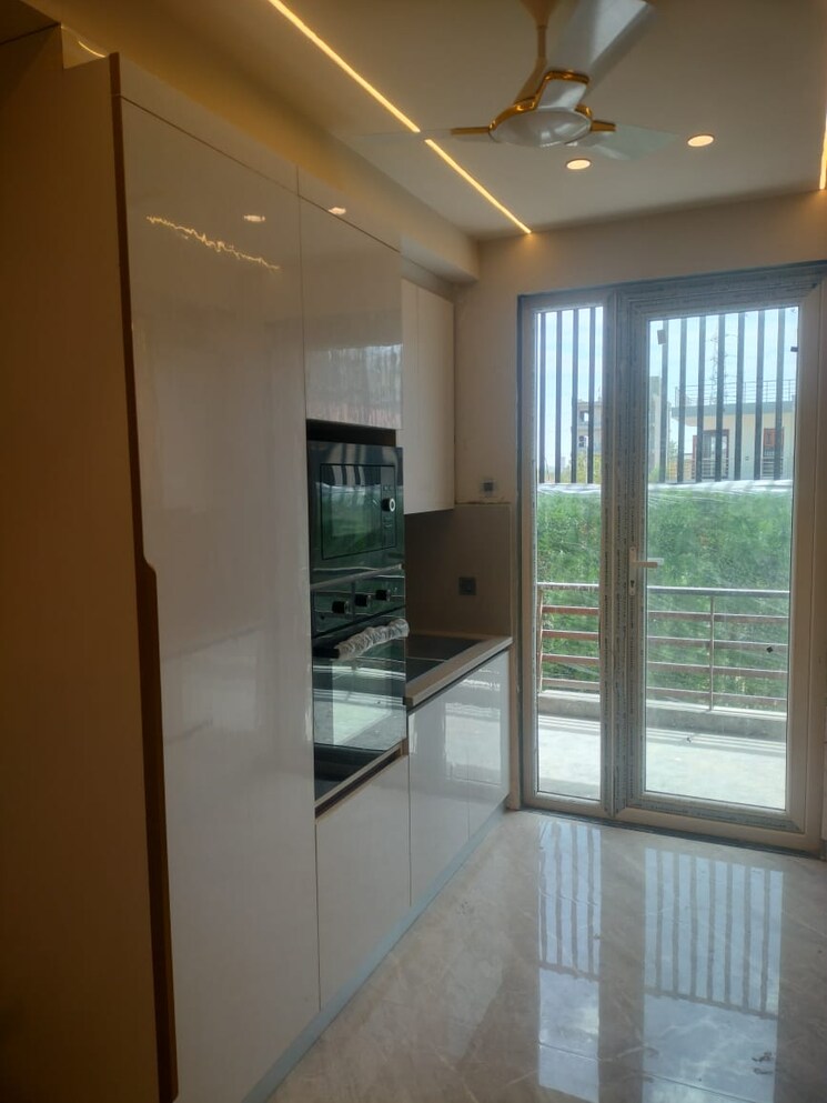 undefined, ansal-api-versalia 4 Bedroom 278 Sq.Yd. Builder Floor In Sector 67a Gurgaon 8601034