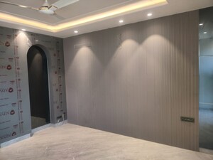 Building Lobby in 4 BHK Builder Floor at Ansal API Versalia, Sector 67a – for Sale