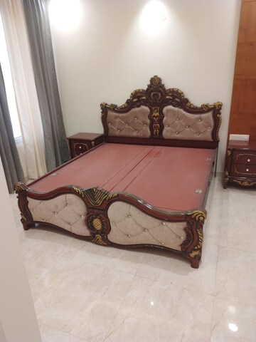 3 BHK Apartment For Rent in Omaxe Royal Residency Faridabad, Sector 79
