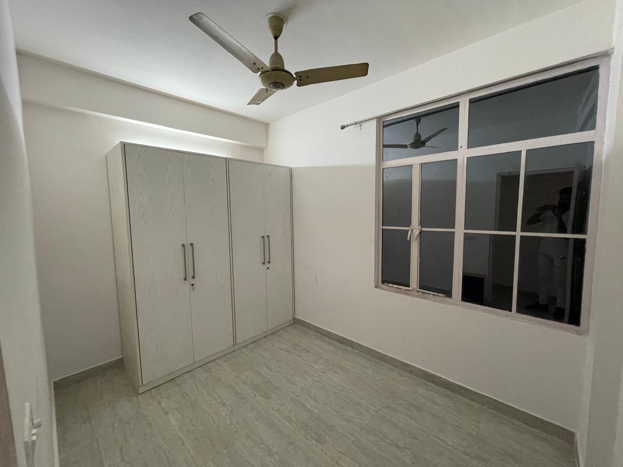 2 BHK Apartment For Rent in Signature Solera Apartment