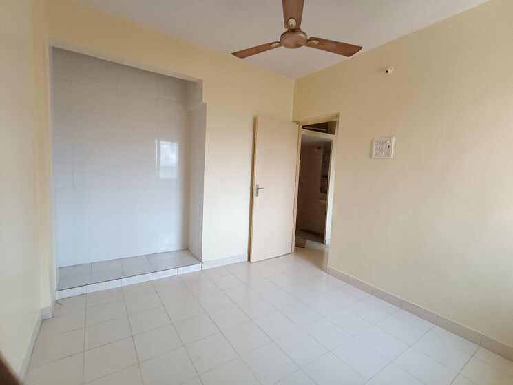 Room, vijay-park 1 Bedroom 640 Sq.Ft. Apartment In Kasarvadavali Thane 8601030