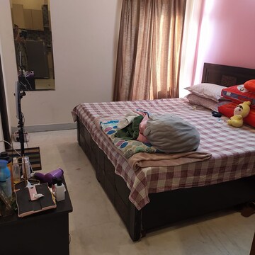 Bedroom in 2 BHK Builder Floor at Sector 47 – for Rent