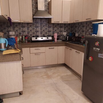 Kitchen in 2 BHK Builder Floor at Sector 47 – for Rent
