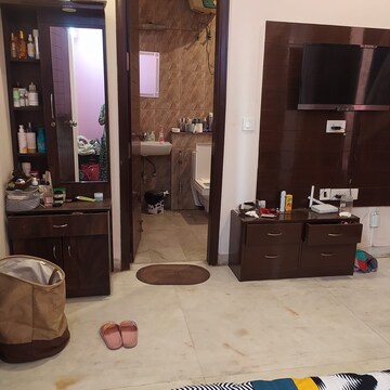 Living Room in 2 BHK Builder Floor at Sector 47 – for Rent