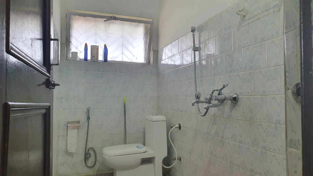 2 BHK Builder Floor For Rent in Gms Road