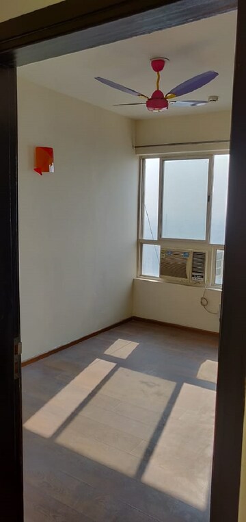Room in 3 BHK Apartment at Sector 143 – for Sale