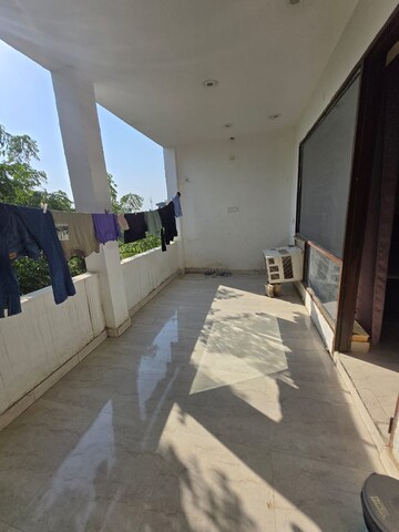 Bedroom in 2 BHK Builder Floor at Sector 47 – for Rent