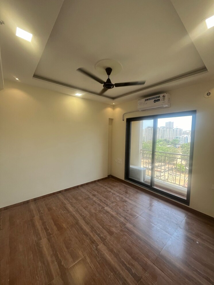 Room, km-horizon-exotica 2 Bedroom 906 Sq.Ft. Apartment In Haware City Thane 8601176