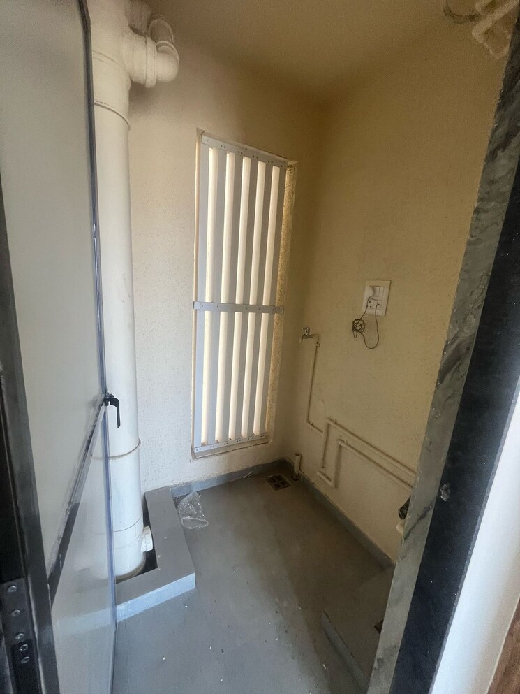 Bathroom, km-horizon-exotica 2 Bedroom 906 Sq.Ft. Apartment In Haware City Thane 8601176