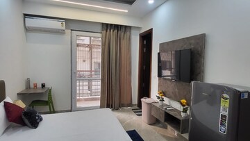 Studio Builder Floor For Rent in Sector 38