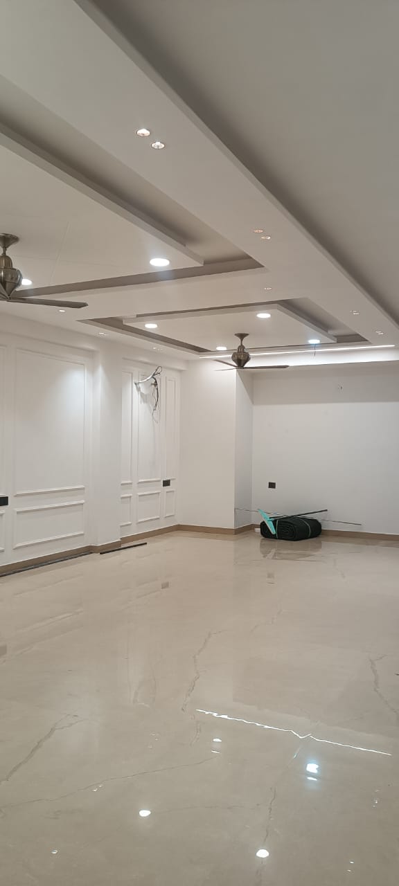 4 BHK Independent House For Rent in Rwa Apartments Sector 50 
