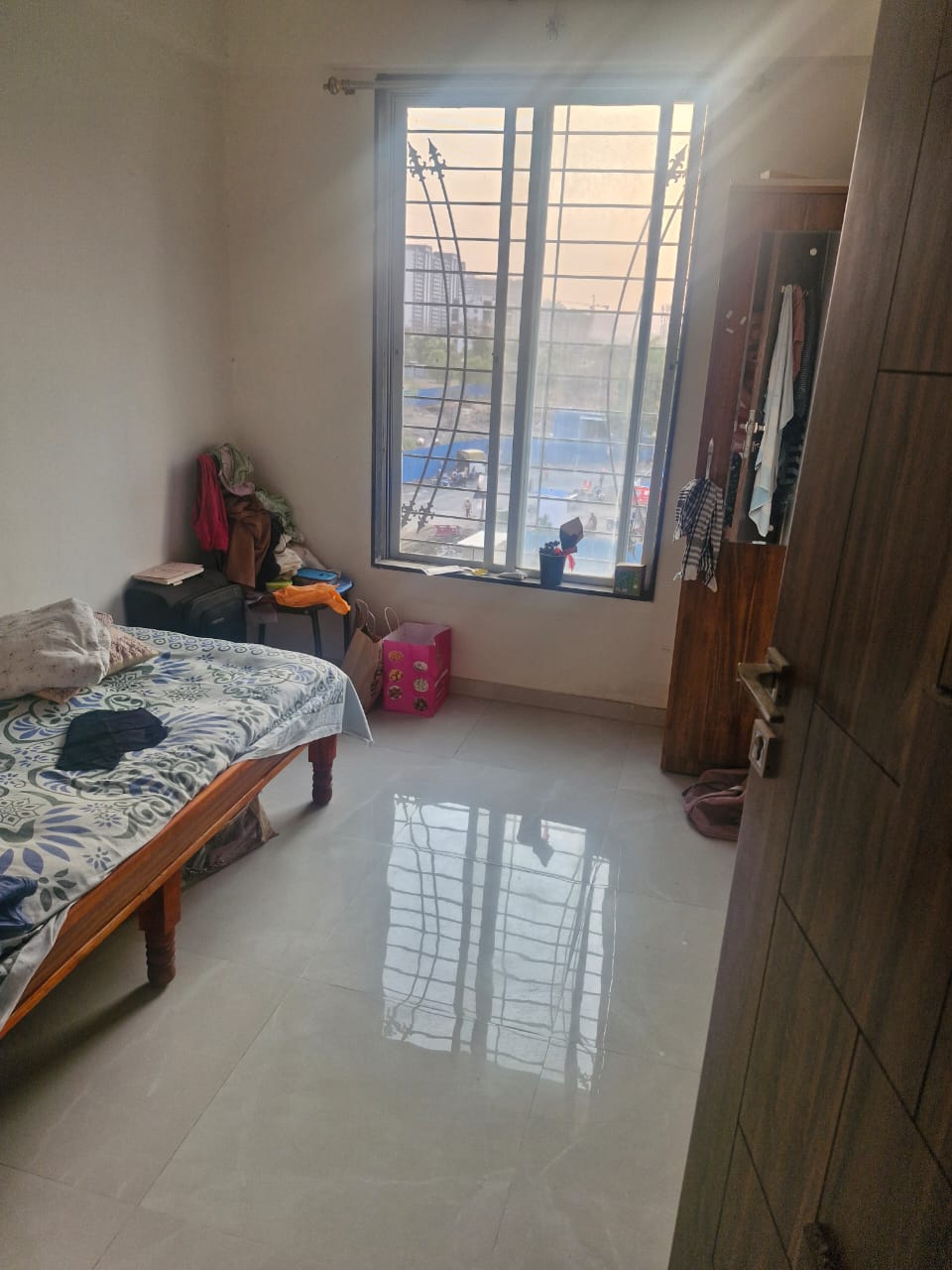1 BHK + Pooja Room 650 Sq.Ft. Apartment in Niraj City Apartment