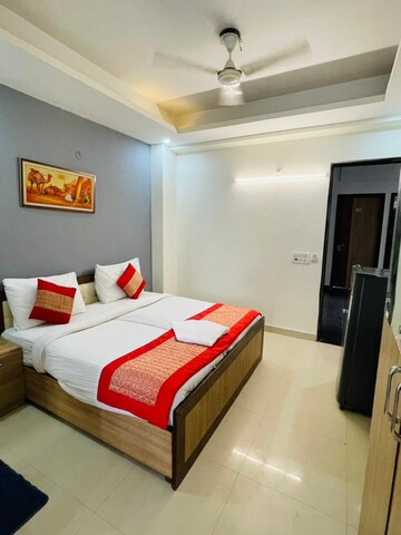 Bedroom in Studio Builder Floor at Sector 32 – for Rent