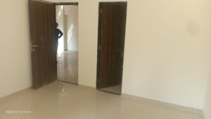 Room in 2 BHK Apartment at Chembur Gaothan, Chembur – for Sale