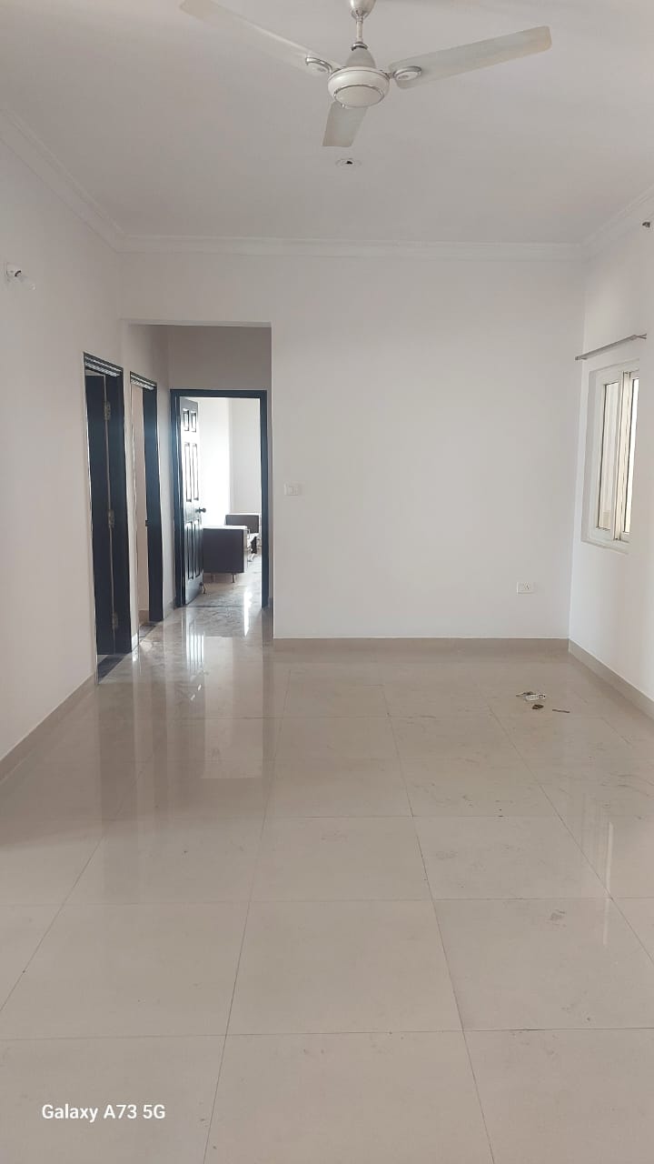 2 BHK Apartment For Sale in Hbr 