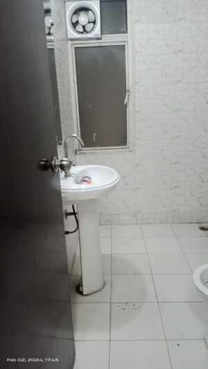 Bathroom in 3 BHK Apartment at Gaur City 1st Avenue, Sector 4 Greater Noida – for Sale