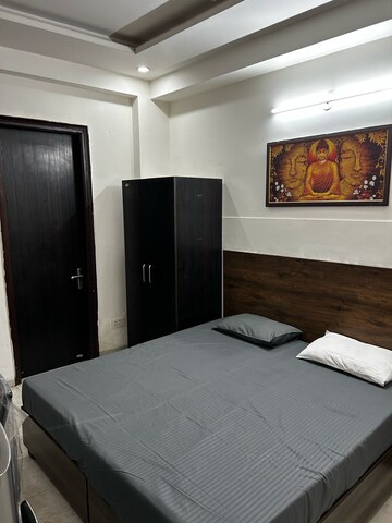 Bedroom in Studio Builder Floor at Sector 45 – for Rent