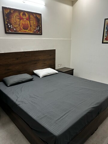 Bedroom in Studio Builder Floor at Sector 45 – for Rent