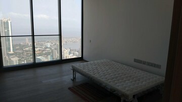 Room in 5 BHK Apartment at Rustomjee Crown, Prabhadevi – for Rent