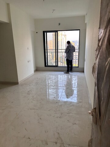 1 BHK Apartment For Sale in Goregaon West