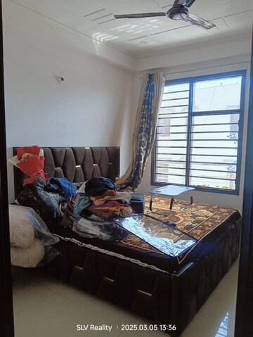 Bedroom in 3 BHK Builder Floor at Sector 46 – for Rent