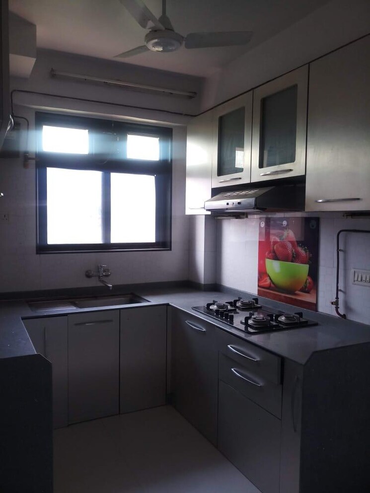 Kitchen, hiranandani-estate-caviana 2 Bedroom 890 Sq.Ft. Apartment In Ghodbunder Road Thane 8601553