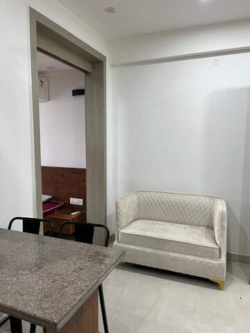 Bedroom in 1 BHK Builder Floor at Sushant Vyapaar Kendra, Sector 43 – for Rent