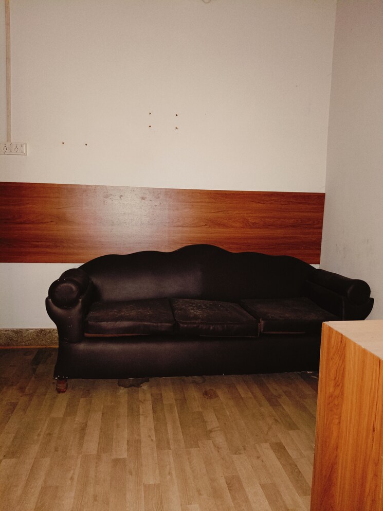 undefined, bangur avenue 1 Bedroom 450 Sq.Ft. Apartment In Bangur Avenue Kolkata 8601561