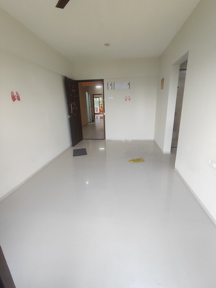 Room, rustomjee-virar-avenue-l1-l2-and-l4-wing-h 2 Bedroom 512 Sq.Ft. Apartment In Virar West Palghar 8601582