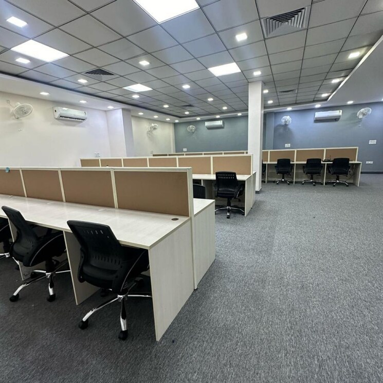 Team Area, phase 7 Commercial Office Space 2750 Sq.Ft. In Phase 7 Mohali 8601591